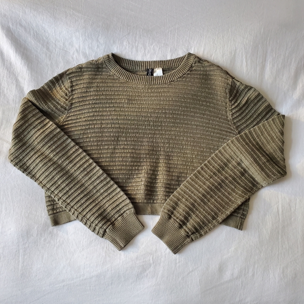 H&M | Cropped Sweatshirt
